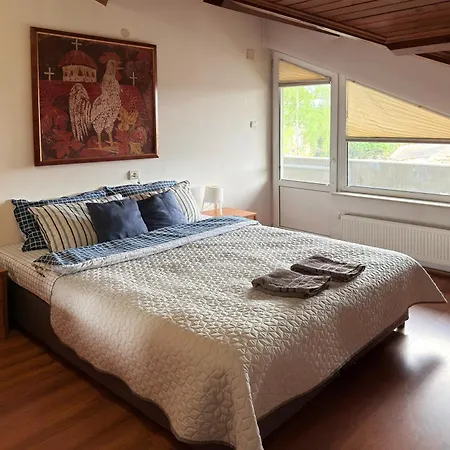 Corner House Apartament *
