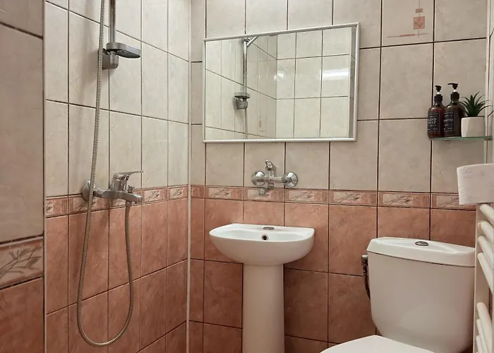 Corner House * Монтана