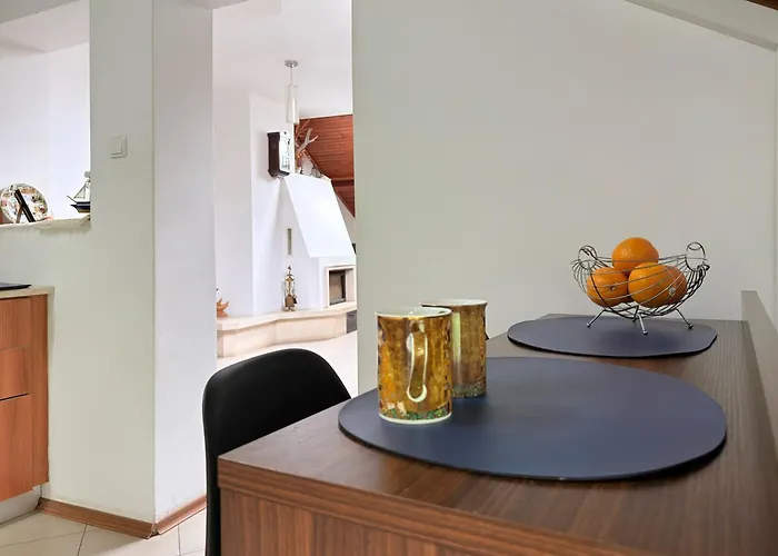 Апартаменты Corner House