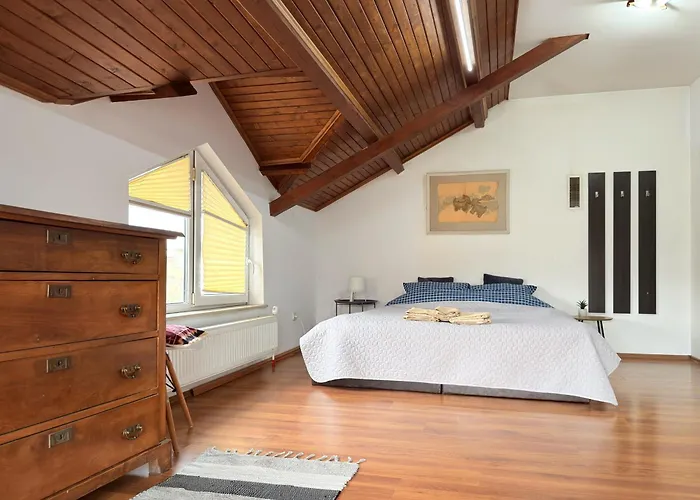 Διαμέρισμα Corner House