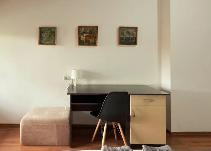 Corner House Апартаменты *