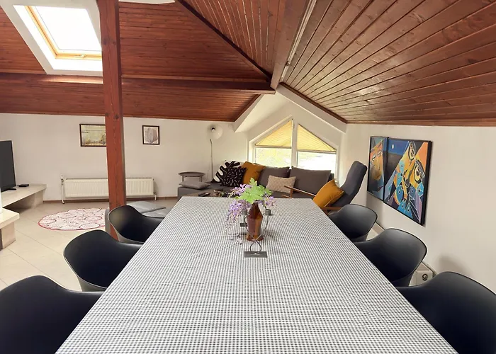 Διαμέρισμα Corner House